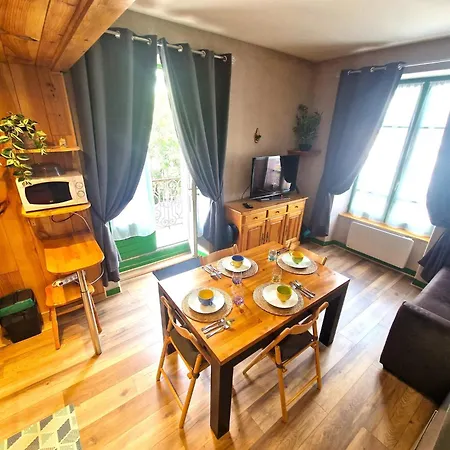 Lyret, Centre, 4 Personnes Chamonix